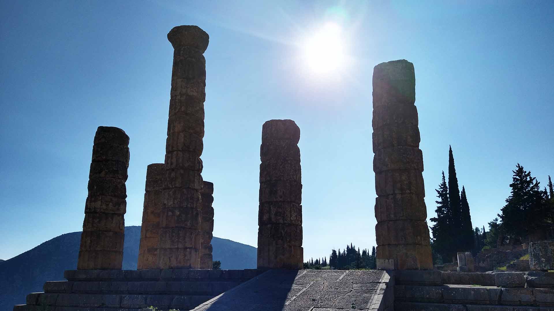 Bewonder de Apollo-tempel in Delphi met een nederlandstalige gids